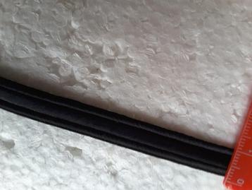 kleine randafwerking 9 mm glanzend zwart G09102 beschikbaar voor biedingen