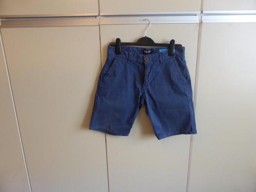 Broek. Bermuda. Cars jeans short. Maat XS of 164. Blauw., Enfants & Bébés, Vêtements enfant | Taille 164, Comme neuf, Garçon, Pantalon