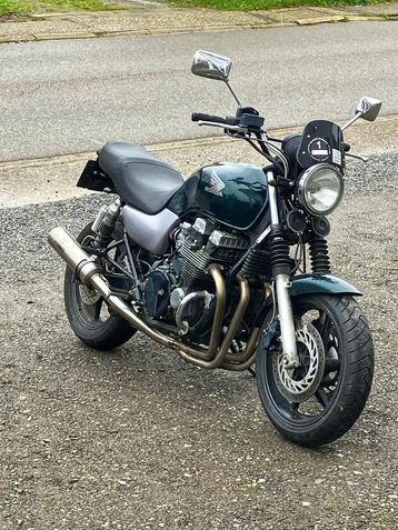 Honda CB Sevenfifty  beschikbaar voor biedingen