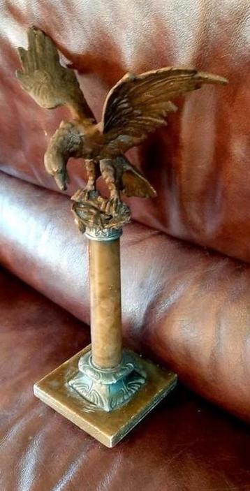 Bronzen Adelaar op marmeren Sokkel
 beschikbaar voor biedingen