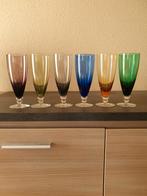 Vintage glazen ( 6 ) in mooie verschillende kleuren, Ophalen