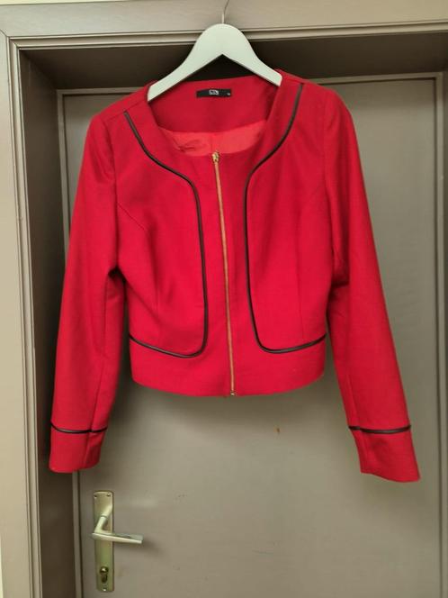 Rood vestje voor Dames (maatje 42), Kleding | Dames, Truien en Vesten, Zo goed als nieuw, Maat 42/44 (L), Rood, Ophalen