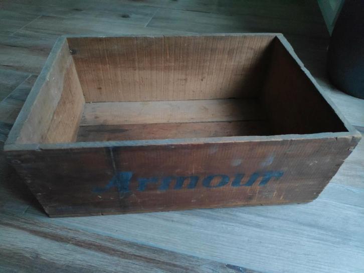 Vintage kist - ARMOUR - VIENNA SAUSAGE- INDUSTRIA ARGENTINA, Huis en Inrichting, Woonaccessoires | Kisten, Zo goed als nieuw, Ophalen of Verzenden