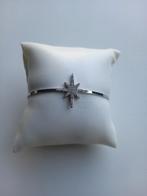 Bracelet fin rigide acier argenté étoile en strass, Neuf, Enlèvement ou Envoi, Acier, Avec strass