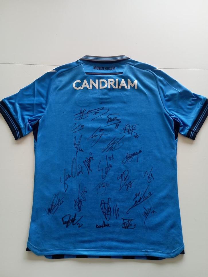 Gesigneerd shirt Club Brugge, Verzamelen, Sportartikelen en Voetbal, Zo goed als nieuw, Shirt, Ophalen of Verzenden