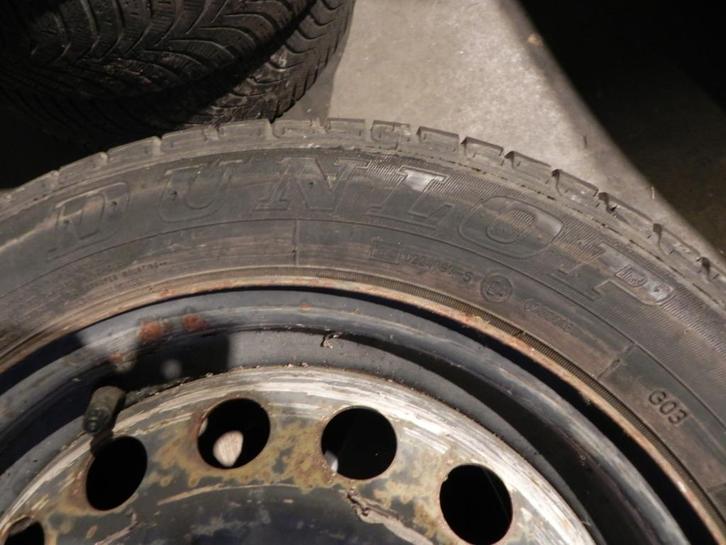 Pneu + jante Dunlop 185/60 R15, Autos : Pièces & Accessoires, Autres pièces automobiles, Utilisé, Enlèvement ou Envoi