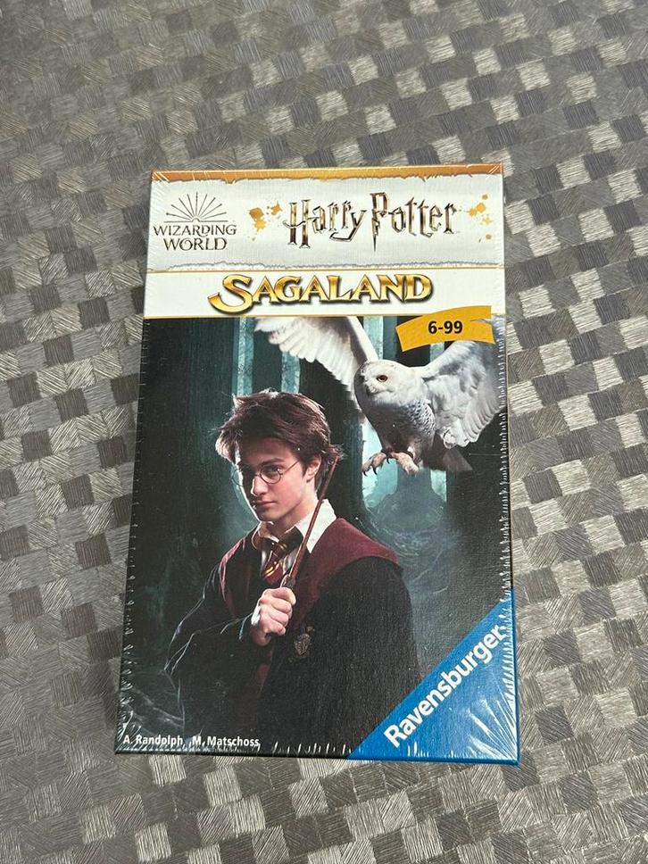 Harry Potter Sagaland, Hobby en Vrije tijd, Gezelschapsspellen | Bordspellen, Nieuw, Ophalen of Verzenden
