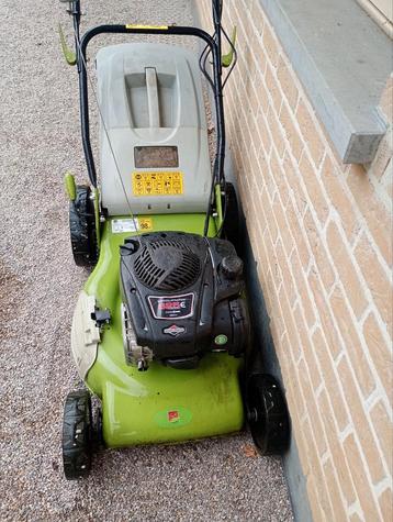 Grasmaaier zelftrekker benzine 52 maaibreedte met mulch func