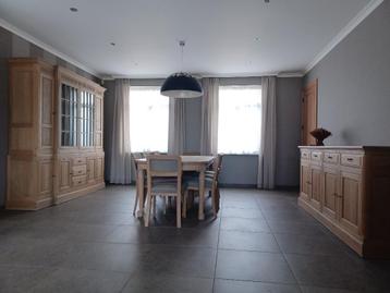 Boekenkast, dressoir, eettafel en 8 bijhorende stoelen Wembl, Enlèvement, Comme neuf, Landelijk, 8 chaises ou plus