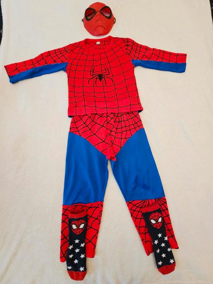 Spiderman verkleedpak | Aziatische maat 7 = EU 98-104, Huis en Inrichting, Slaapkamer | Beddengoed, Ophalen of Verzenden