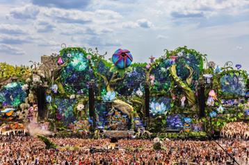 TOMORROWLAND TICKETS GEZOCHT