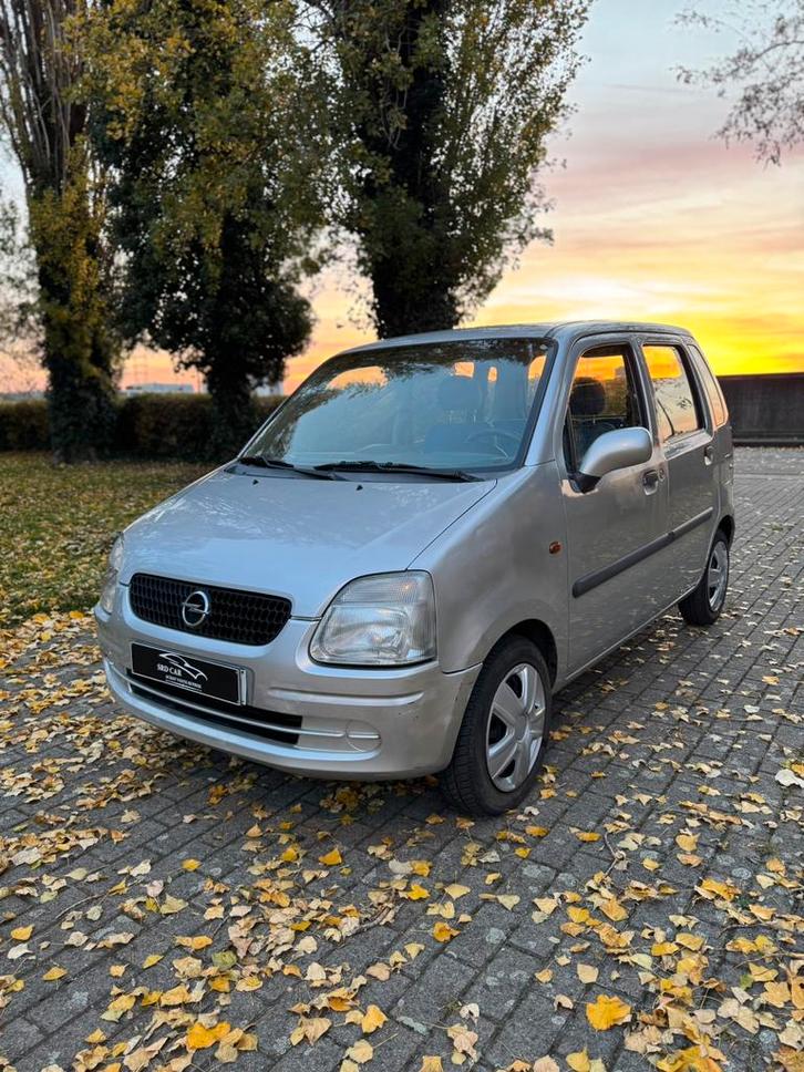 Opel agila 1.2i 5 portes, Autos, Opel, Particulier, Agila, ABS, Ordinateur de bord, Vitres électriques, Peinture métallisée, Phares antibrouillard