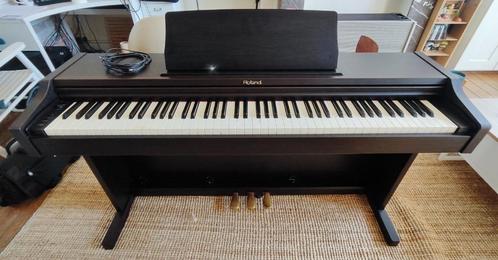 Roland RP101-ERW Piano, Muziek en Instrumenten, Piano's, Gebruikt, Piano, Bruin, Digitaal, Ophalen