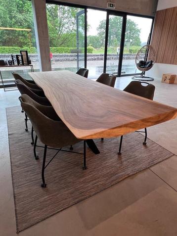 Boomstamtafel Suarhout - Tropisch hardhout - 300cm x 110 cm beschikbaar voor biedingen