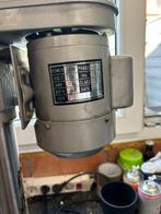 Kolomboormachine, Doe-het-zelf en Bouw, Gereedschap | Boormachines, Ophalen, Gebruikt, Variabele snelheid, Minder dan 400 watt