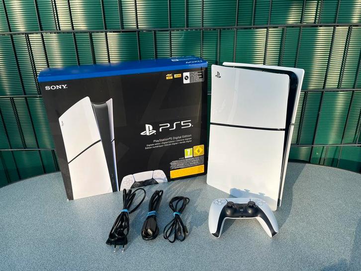 PS5 Slim Digital (Inclusief Doos) + 1 Controller, Games en Spelcomputers, Spelcomputers | Sony PlayStation 5, Zo goed als nieuw