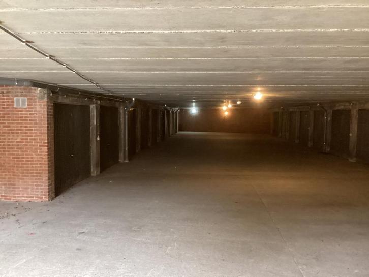 GARAGE TE HUUR BERCHEM, Immo, Garages en Parkeerplaatsen, Antwerpen (stad)