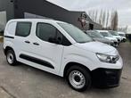 Citroen Berlingo 1.2 benzine 1ste eig ohboek 35.000km, Voorwielaandrijving, 1199 cc, Citroën, Wit