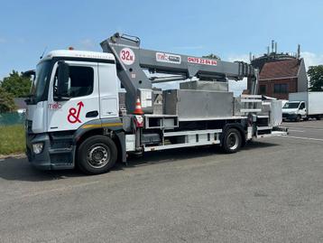 Camion/nacelle élévateur 32M, Autos, Particulier, Achat