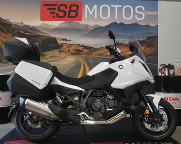 Honda NT1100 NT 1100 DCT (bj 2023) beschikbaar voor biedingen