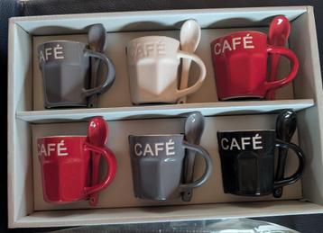 Nieuw: 6 expresso tassen met lepel beschikbaar voor biedingen