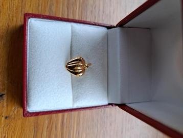 NIEUW 18-KARAATS GEELGOUDEN HART, NOOIT MET HOESJE GEDRAGEN beschikbaar voor biedingen