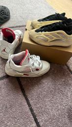 Yeezy + J4 Retro Metallic original les 2 !!!, Vêtements | Hommes, Chaussures, Porté