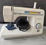 Naaimachine Toyota in kunstof opbergbox, Hobby en Vrije tijd, Naaimachines en Toebehoren, Verzenden, Gebruikt, Naaimachine