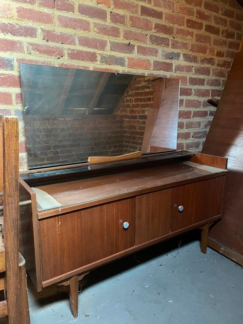 Vintage jaren 60 slaapkamer kleerkast + bed + lage kast, Huis en Inrichting, Slaapkamer | Complete slaapkamers, Gebruikt, Ophalen