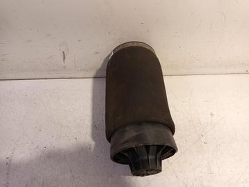 SOUFFLET DE SUSPENSION Jeep Grand Cherokee (WK / WK2), Utilisé, Jeep