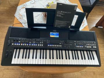Yamaha psr sx600 beschikbaar voor biedingen