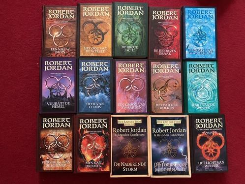 ROBERT JORDAN HET RAD DES TIJDS DE COMPLETE SERIE IN GOEDE S, Boeken, Fantasy, Verzenden