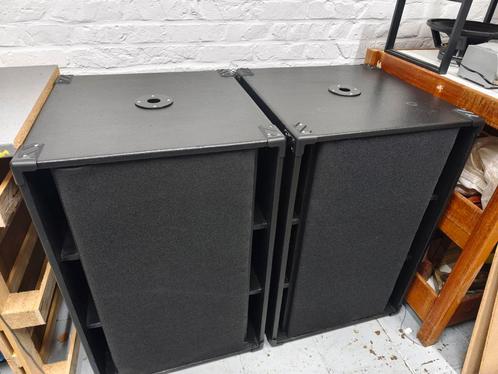 2 x dubbel 15" ( ohm ) baskast  zelfbouw, Audio, Tv en Foto, Luidsprekerboxen, Zo goed als nieuw, Ophalen of Verzenden