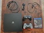 PS4 Pro + 2 controllers + Ghost of Tsushima, Games en Spelcomputers, Met 2 controllers, Ophalen of Verzenden, Pro, Gebruikt