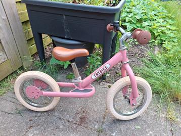 Hippe vintage loopfiets - vanaf 2 jaar beschikbaar voor biedingen