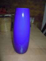 Vintage vaas, blauw wit glas 21 cm hoogte, Antiek en Kunst, Ophalen of Verzenden