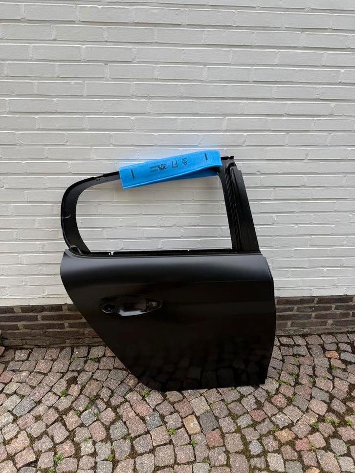 Peugeot 208 deur rechts achter - portier rechts achter, Auto-onderdelen, Carrosserie, Deur, Peugeot, Voor, Nieuw, Ophalen