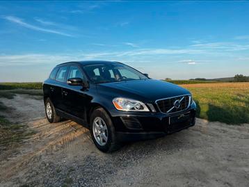 VOLVO XC60 D3 | 1ER PROPRIÉTAIRE | HISTORIQUE DE MAINTENANCE disponible aux enchères