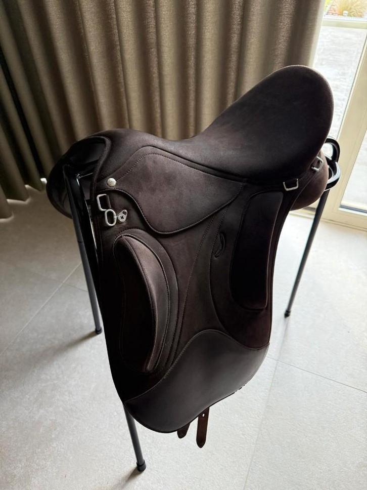 Endurance Zadel Wintec Pro bruin 17 inch, Dieren en Toebehoren, Paarden en Pony's | Zadels, Gebruikt, Recreatie, Ophalen of Verzenden