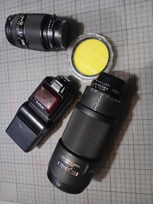 Nikon zoom 80x200 1:2.8 D + zoom 35x70 1:2.8 + 1 flash SB24, Audio, Tv en Foto, Foto | Flitsers, Gebruikt, Nikon, Ophalen