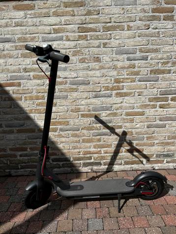 Elektrische step beschikbaar voor biedingen