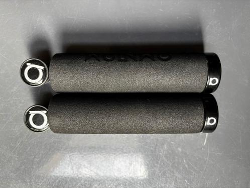 Originele Omnium handvatten – NIEUW, Fietsen en Brommers, Fietsaccessoires | Fietsstoeltjes, Nieuw, Ophalen of Verzenden
