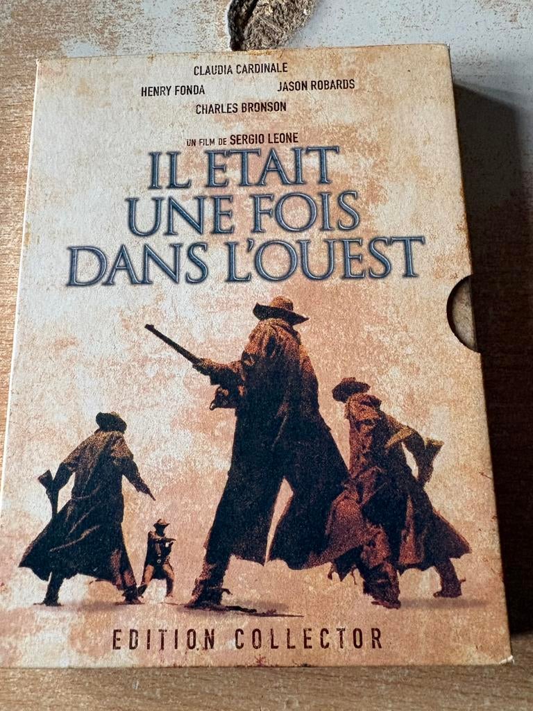 Il etait une fois dans l'ouest, Livres, Enlèvement ou Envoi, Utilisé