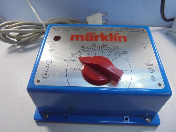 marklin transfo 6631, Hobby en Vrije tijd, Modeltreinen | H0, Zo goed als nieuw, Transformator of Voeding, Wisselstroom, Märklin
