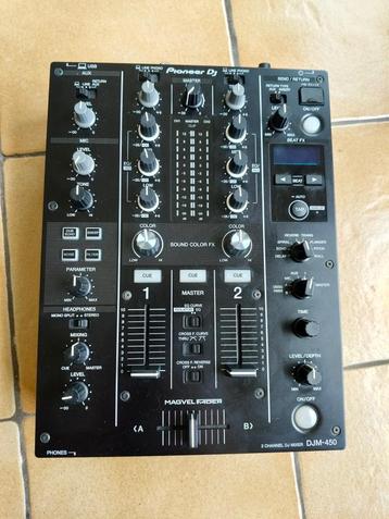 Pioneer DJM 450 mixer beschikbaar voor biedingen