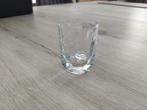 1 glas (één shot) in een vierkante vorm, Ophalen