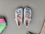 wit-grijze pantoffels, sloefjes, schoenen, met blauwe kat, 3, Schoenen, Zo goed als nieuw, Ophalen