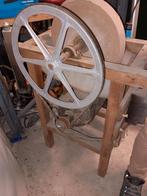 Antieke slijpsteen / slijpmolen / slijpmachine, Doe-het-zelf en Bouw, Ophalen