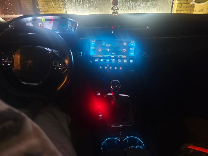 Peugeot 508 diesel Adblue 1.6 avec 29 000 km en état, Autos, Peugeot, Particulier, Toit panoramique, Diesel, Enlèvement