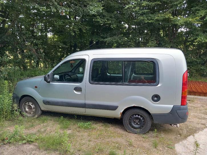 renault kangoo lichte vracht 5zit  - 250€, Auto's, Bestelwagens en Lichte vracht, Bedrijf, Radio, Renault, Diesel, Ophalen